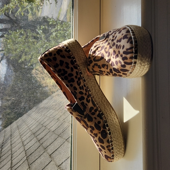 Dr. Scholl's Shoes - Cheetah Print slip ons by Dr. Scholl.